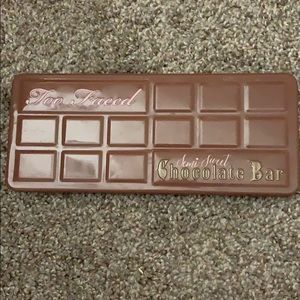 Too faced semi sweet eyeshadow palette